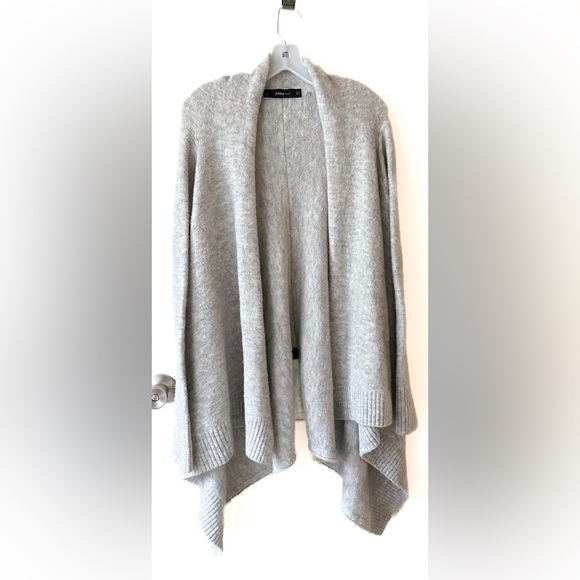 Zara Sweaters - Zara Knit Cardigan Sweater